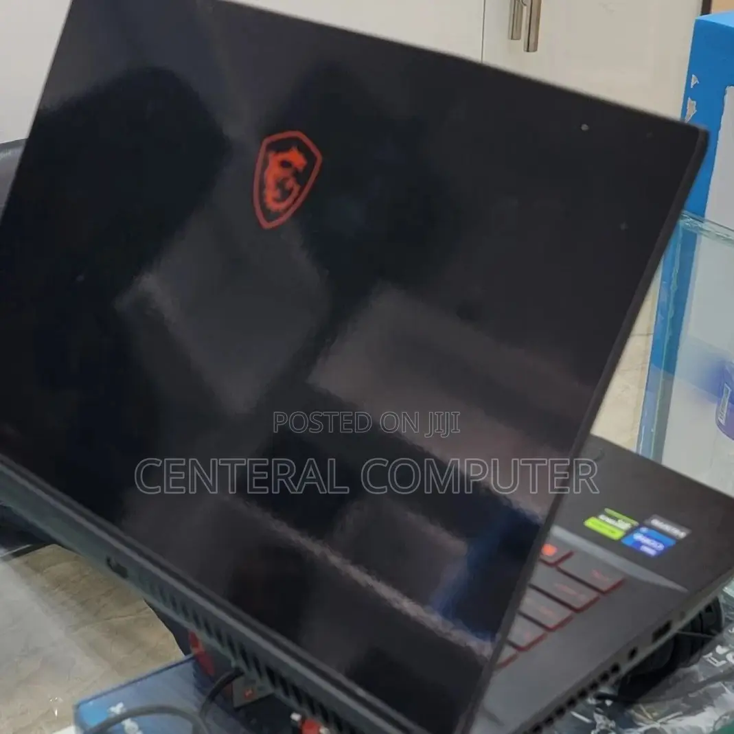 New Laptop MSI GF63 16GB Intel Core I7 SSD 1T