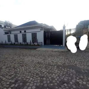 5bdrm House in Addis Abeba, Bole for sale