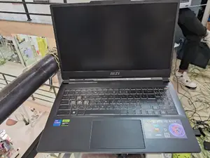 New Laptop MSI 8GB Intel Core I7 SSD 512GB