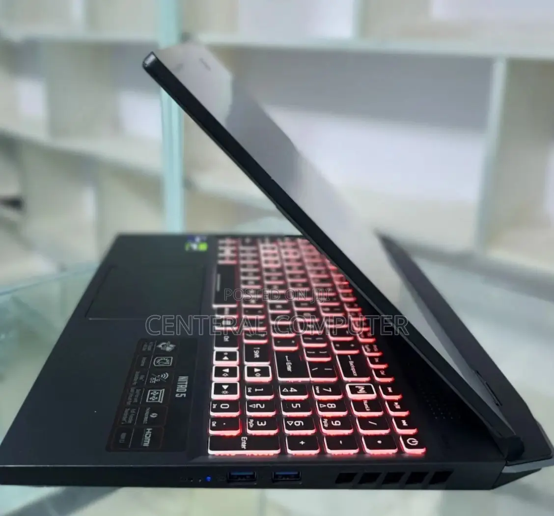 New Laptop Acer Nitro 5 Spin 16GB Intel Core I9 SSD 512GB