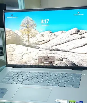 New Laptop Dell Inspiron 16 5620 16GB Intel Core I7 SSD 1T