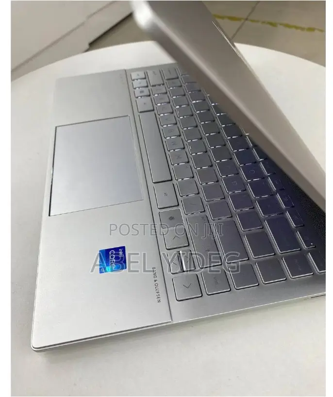 New Laptop HP Envy 14 16GB Intel Core I7 SSD 512GB