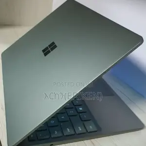 New Laptop Microsoft Surface Pro 2 8GB Intel Core I5 SSD 256GB