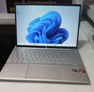 New Laptop HP Pavilion 15 16GB AMD Ryzen 7 SSD 512GB