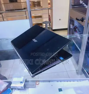 New Laptop Acer Aspire 3 4GB Intel SSD 320GB