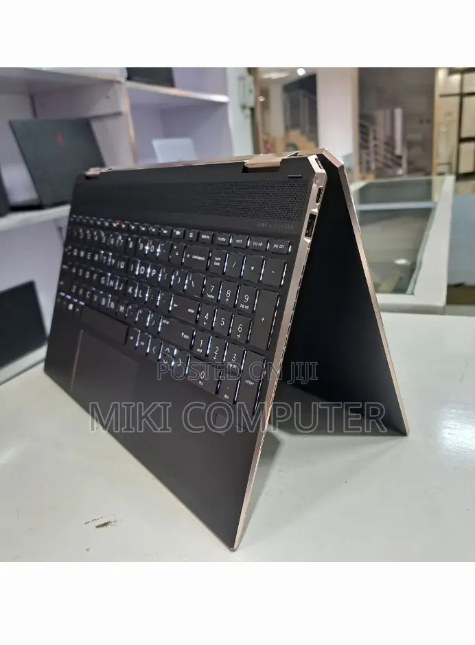 New Laptop HP Spectre X360 16GB Intel Core I7 SSD 1T