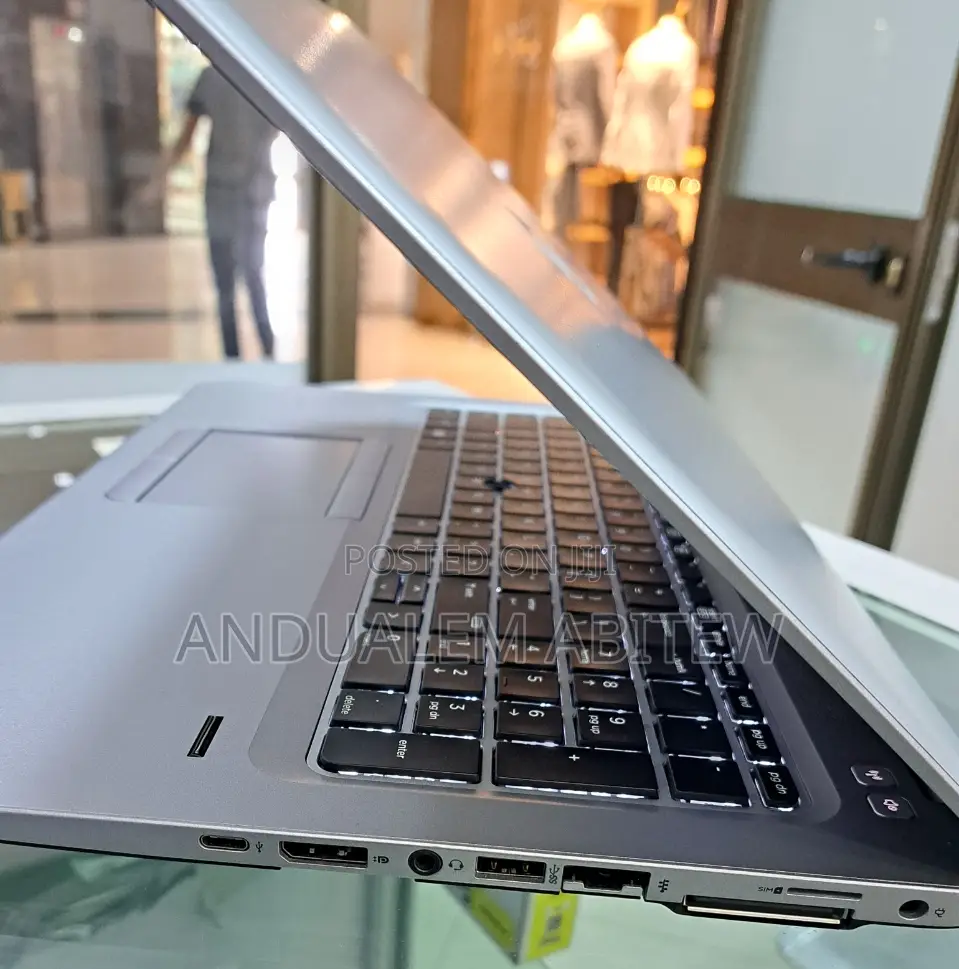 New Laptop HP EliteBook 840 8GB Intel Core I5 SSD 256GB