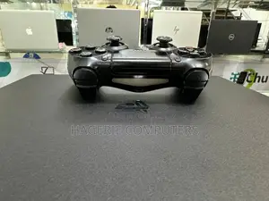 -Playstation 4_PRO 1000 GB Storage