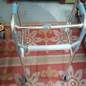 Aluminum Walker|ቀላላል የጤና እርዳታ እቃዎች^Wheelchair\