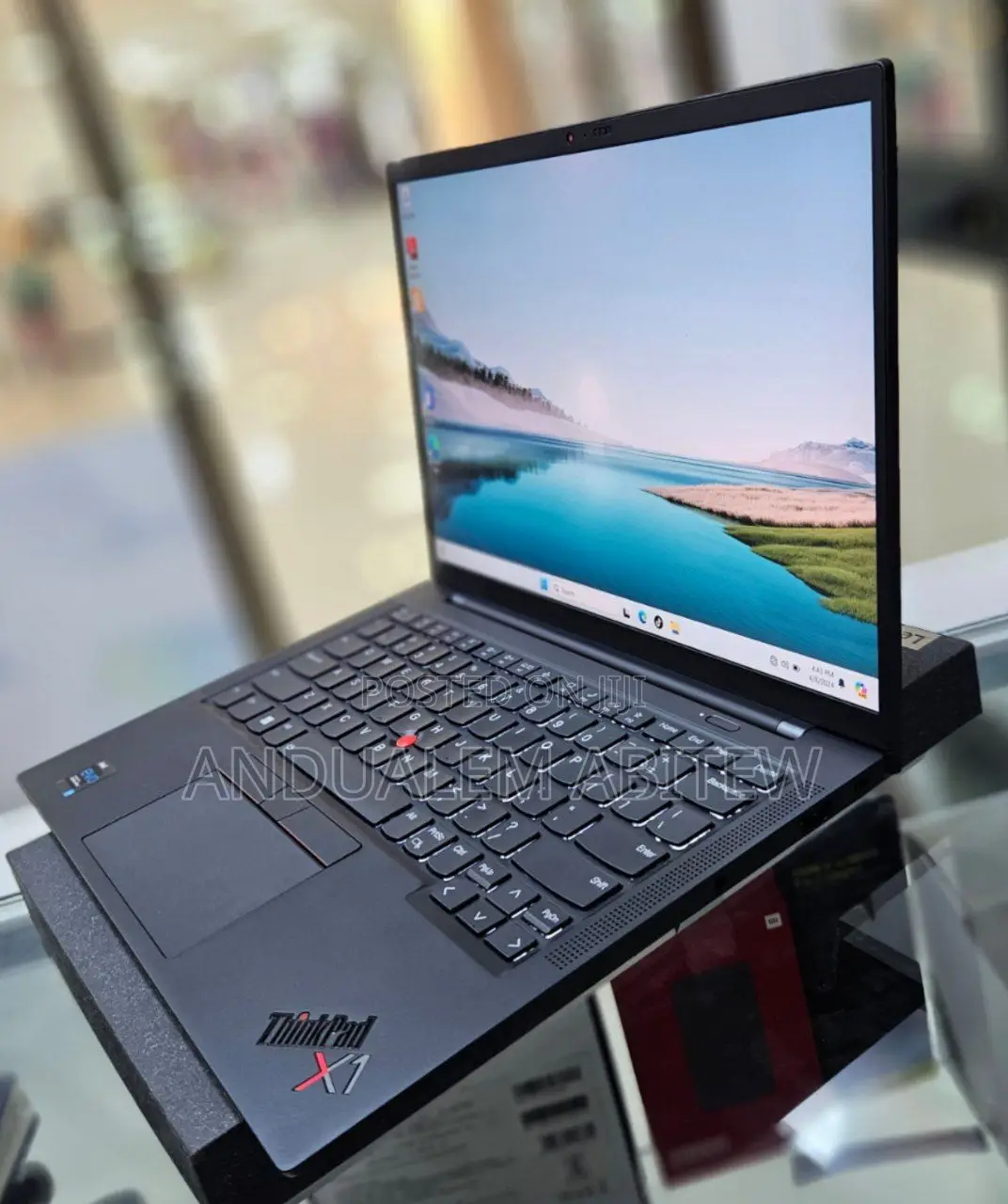 New Laptop Lenovo ThinkPad X1 Carbon 16GB Intel Core I7 SSD 512GB