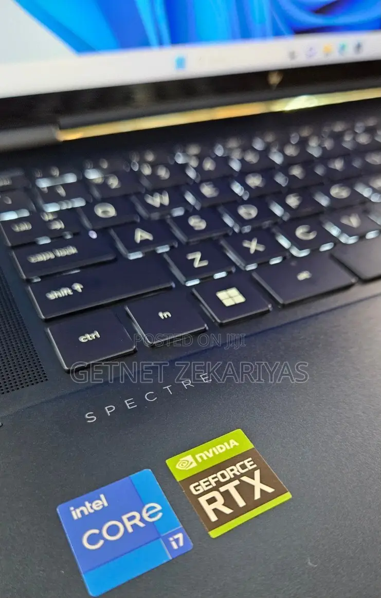 New Laptop HP Spectre 16GB Intel Core I7 SSD 512GB