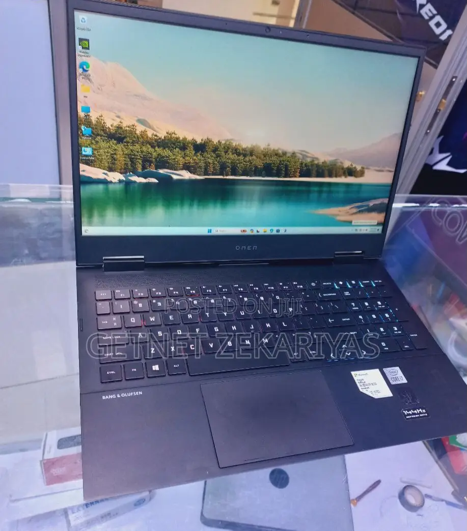 New Laptop HP Omen 15 24GB Intel Core I7 SSD 512GB