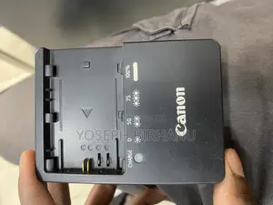 E6N Canon Camera Battery Charger