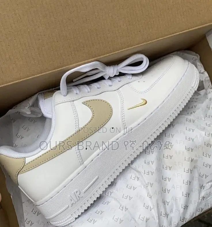 Nike Air Force 1 LV8 'Essential' Spruce White Brown Low Shoe