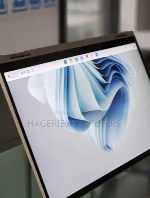 New Laptop Lenovo Yoga 710 12GB Intel Core I7 SSD 512GB