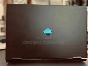 New Laptop HP 14-Dq2031tg 8GB Intel Core I7 SSD 512GB