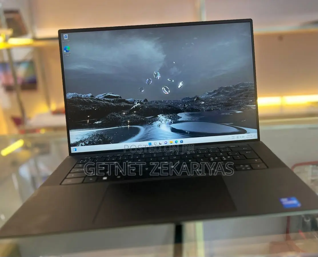 New Laptop Dell XPS 15 16GB Intel Core I7 SSD 512GB