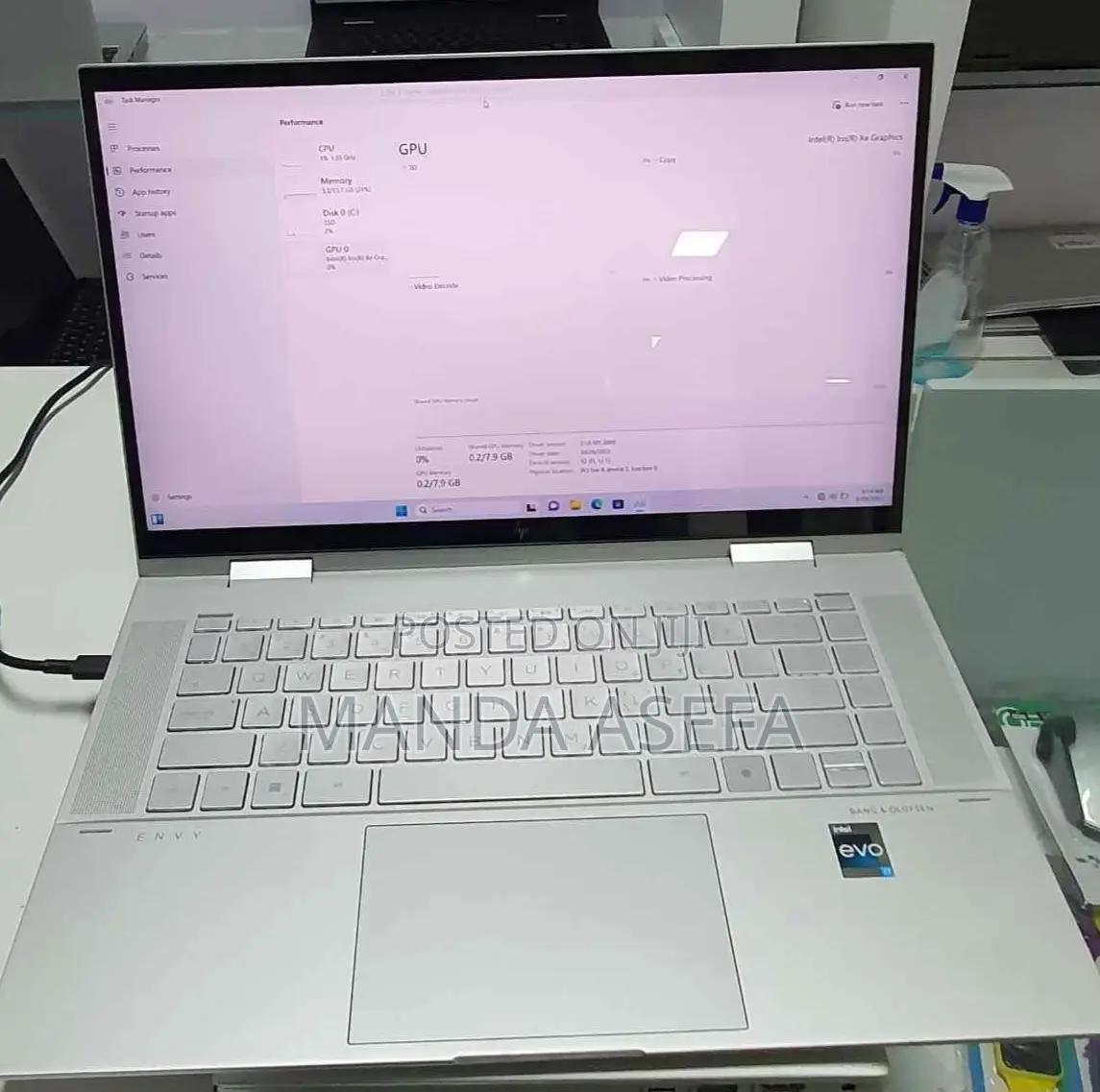 New Laptop HP Envy X360 8GB Intel Core I7 SSD 1T