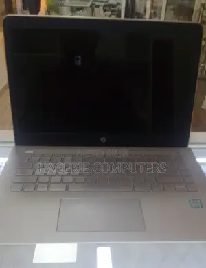 New Laptop HP Pavilion 11 8GB Intel Core I3 HDD 1T