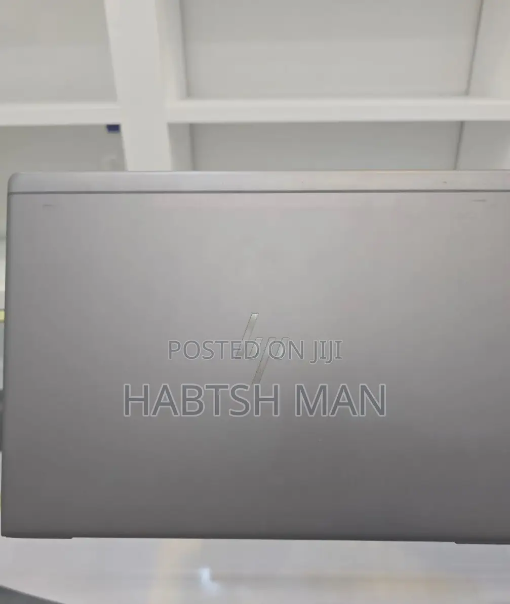 New Laptop HP ZBook Studio G4 16GB Intel Core I7 SSD 512GB