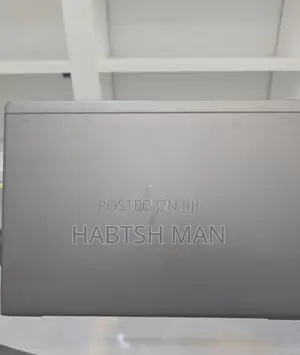 New Laptop HP ZBook Studio G4 16GB Intel Core I7 SSD 512GB