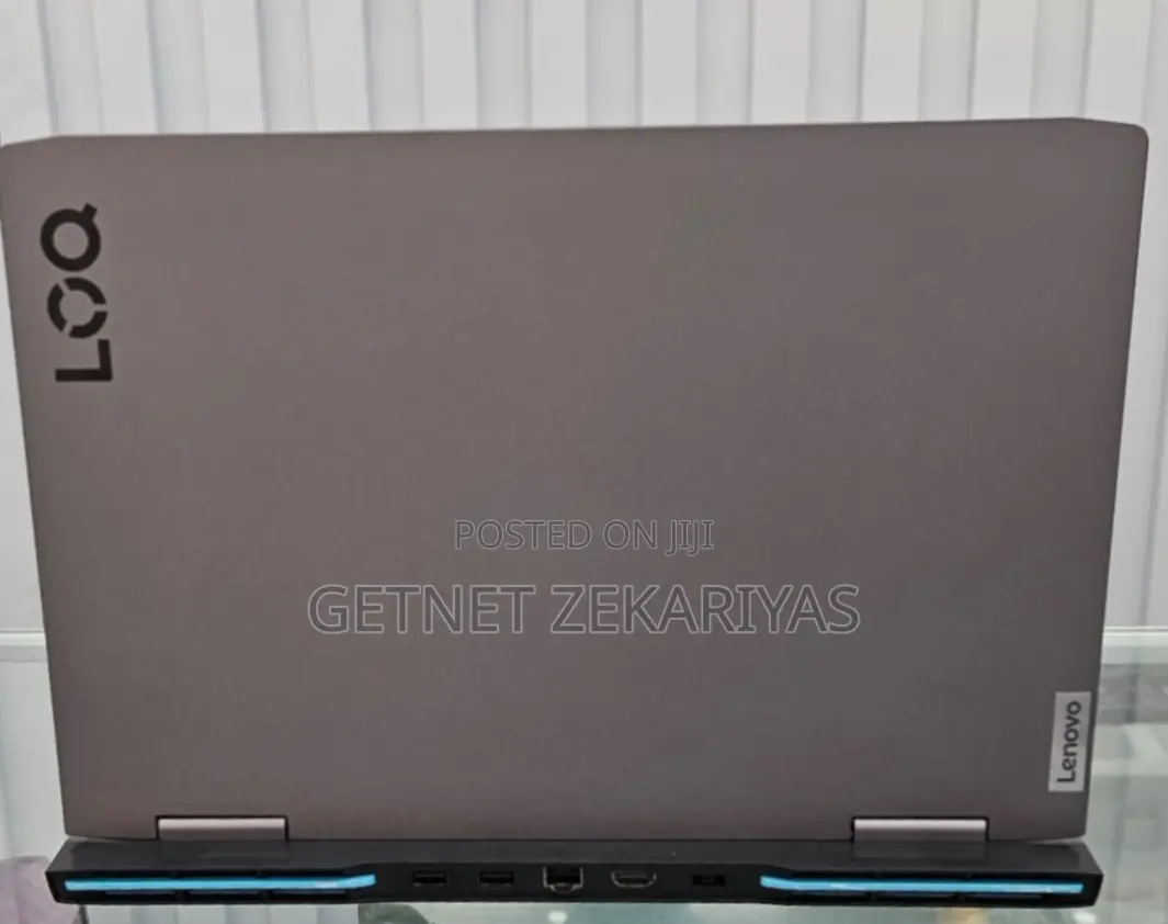 New Laptop Lenovo 8GB Intel Core I5 SSD 1T