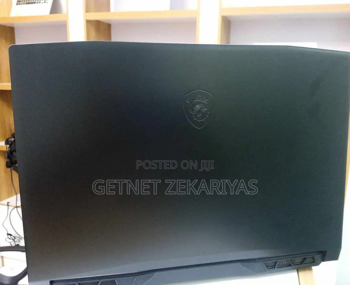 New Laptop MSI Katana GF66 16GB Intel Core I7 SSD 1T