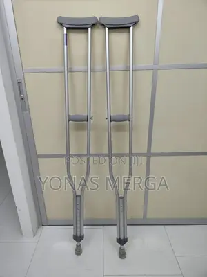 ክራንች፥New Crutches ፦ክራንች፧Adjustable ክራንች፣ክራንች፡ክራንች፤ክራንች