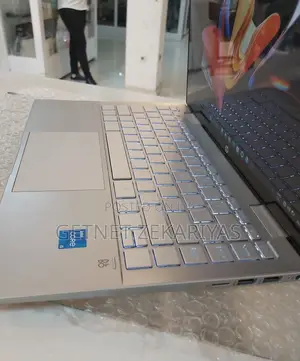 New Laptop HP Pavilion 15 8GB Intel Core I5 SSD 512GB