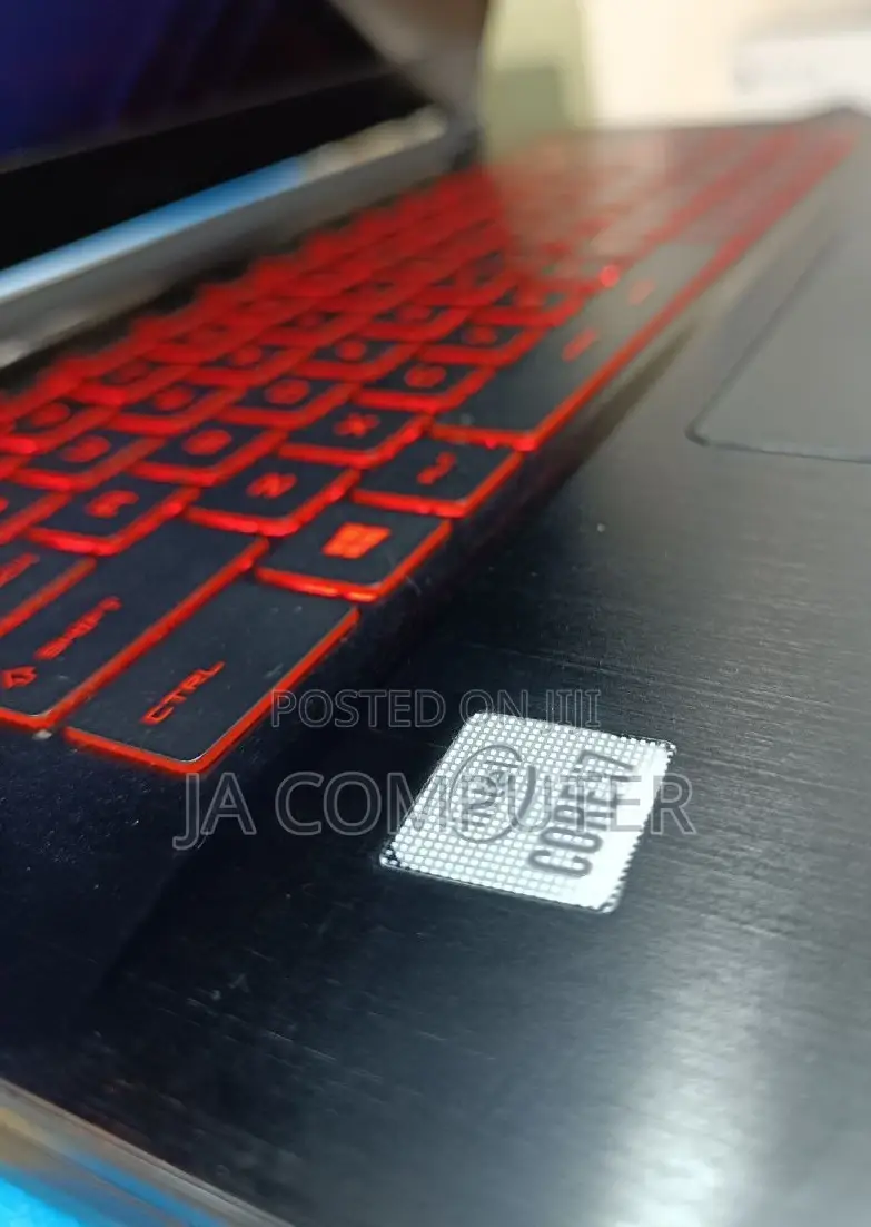New Laptop MSI GF63 16GB Intel Core I7 SSD 512GB