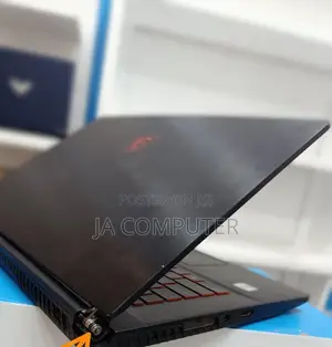 New Laptop MSI GF63 16GB Intel Core I7 SSD 512GB