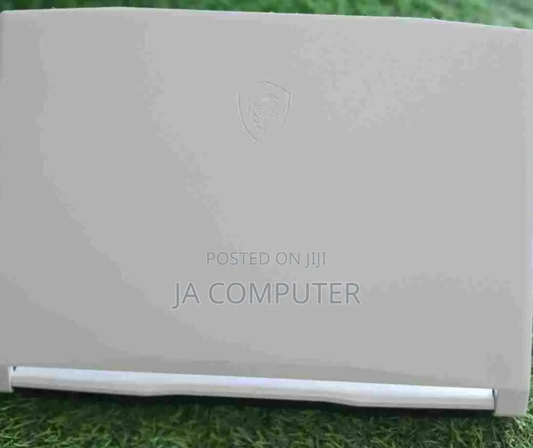 New Laptop MSI GP75 Leopard 8GB Intel Core I5 SSD 512GB