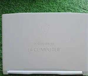 New Laptop MSI GP75 Leopard 8GB Intel Core I5 SSD 512GB