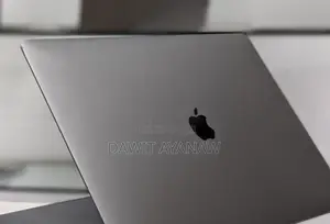 New Laptop Apple MacBook Pro 2018 32GB Intel Core I9 SSD 1T