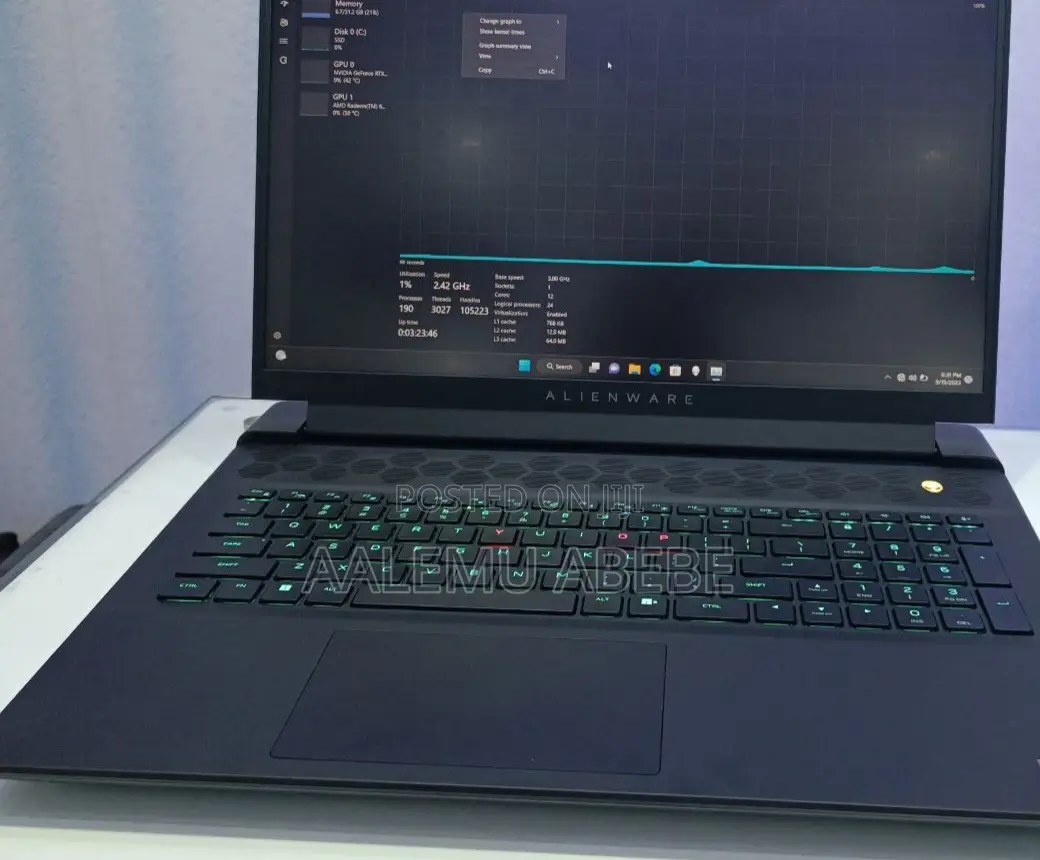 New Laptop Alienware M17x R2 16GB Intel Core I7 SSD 1T