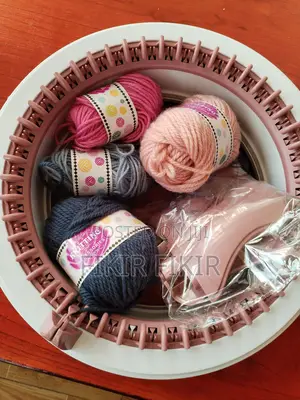 Knitting Machine