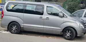 Hyundai Starex 2015 Silver