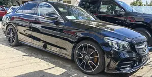 Mercedes-Benz C200 2019 Black
