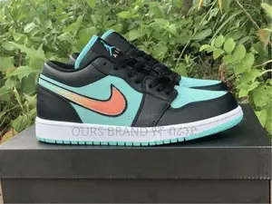 High Master Quality Luxurious Nike Air Jordan 1 Low Cut Shoe