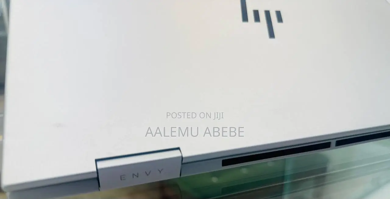 New Laptop HP Envy X360 16GB Intel Core I7 SSD 1T