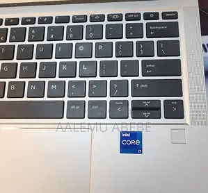 Laptop HP ProBook 430 G8 16GB Intel Core I7 SSHD (Hybrid) 512GB