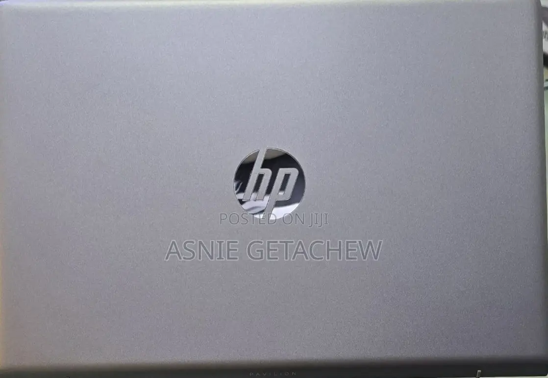 New Laptop HP Pavilion 15 8GB Intel Core I7 SSHD (Hybrid) 500GB