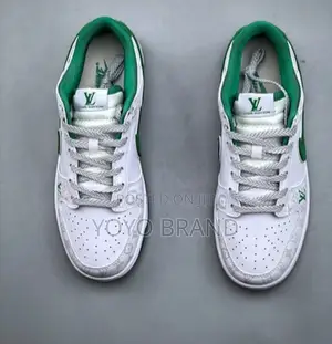 Nike Classic Fashion Boots