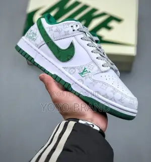 Nike Classic Fashion Boots