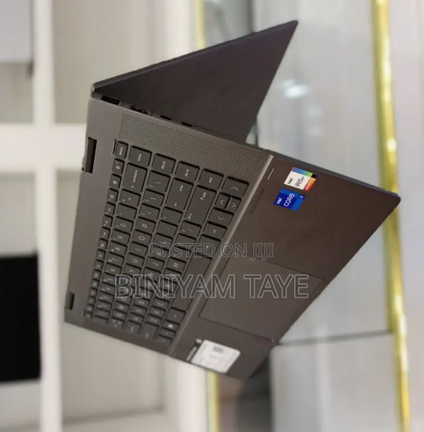 New Laptop HP Envy X360 32GB Intel Core I7 SSD 1T