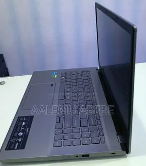 New Laptop Acer Aspire 5 8GB Intel Core I5 SSD 512GB