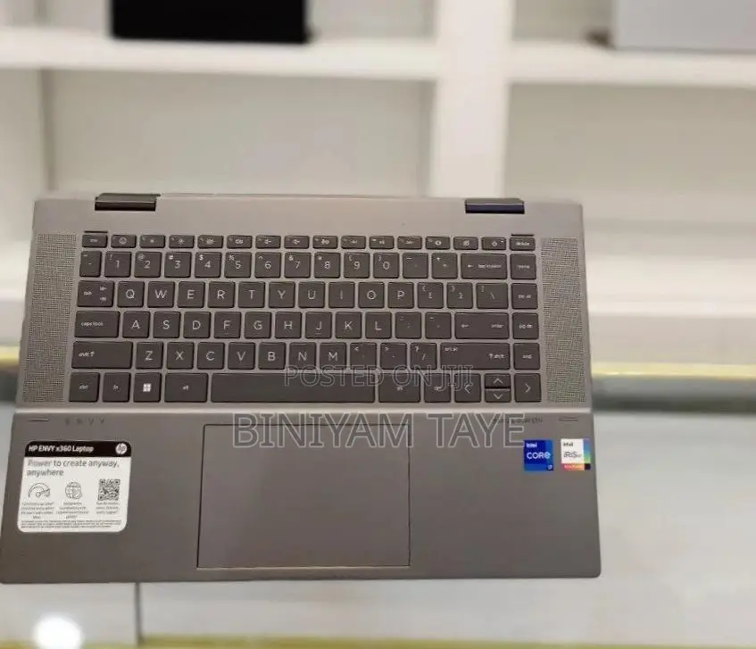 New Laptop HP Envy X360 32GB Intel Core I7 SSD 1T