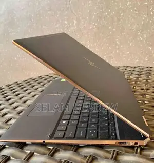 New Laptop HP Spectre X360 16GB Intel Core I7 SSD 512GB