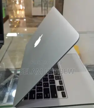 New Laptop Apple MacBook Pro 2014 8GB Intel Core I5 SSD 128GB