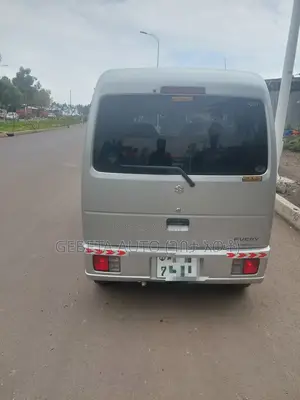 Suzuki Every Wagon 2012 Silver